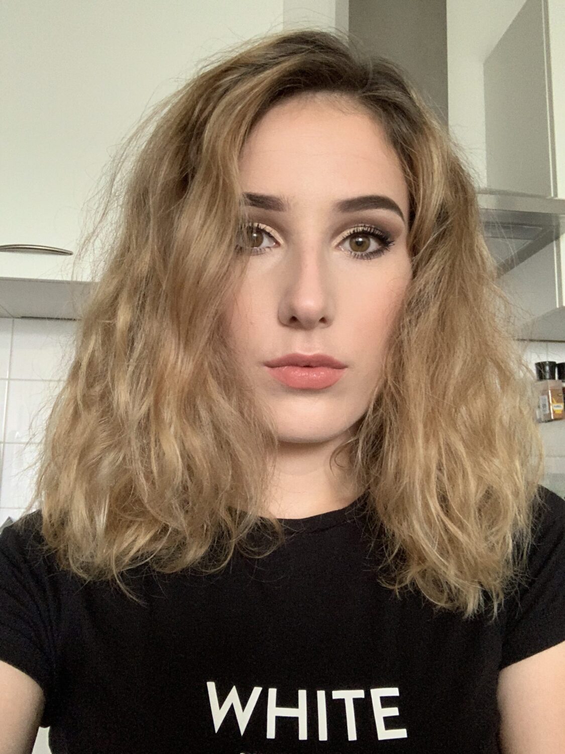 B.R.U.S.H. 40 Review Mijn Ervaring met de Warmteborstel Emie Budde