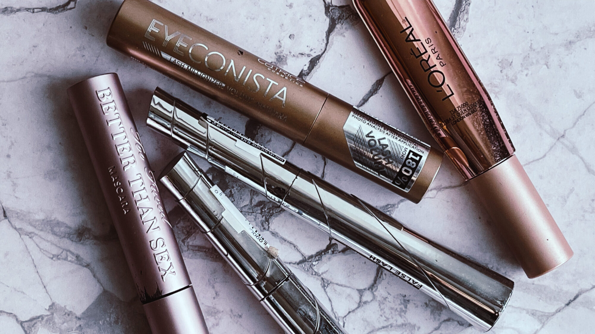 lege mascara's: better than sex (too faced), l'oreal paris telescopic, catrice eyeconista en l'oreal paris air volume.